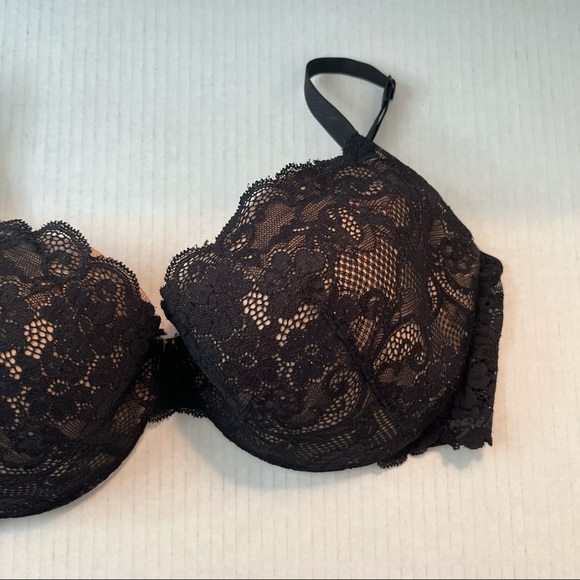 Victoria’s Secret Bra Angels IPEX Black Lace Demi Bra Sz 38D GUC - Picture 3 of 13